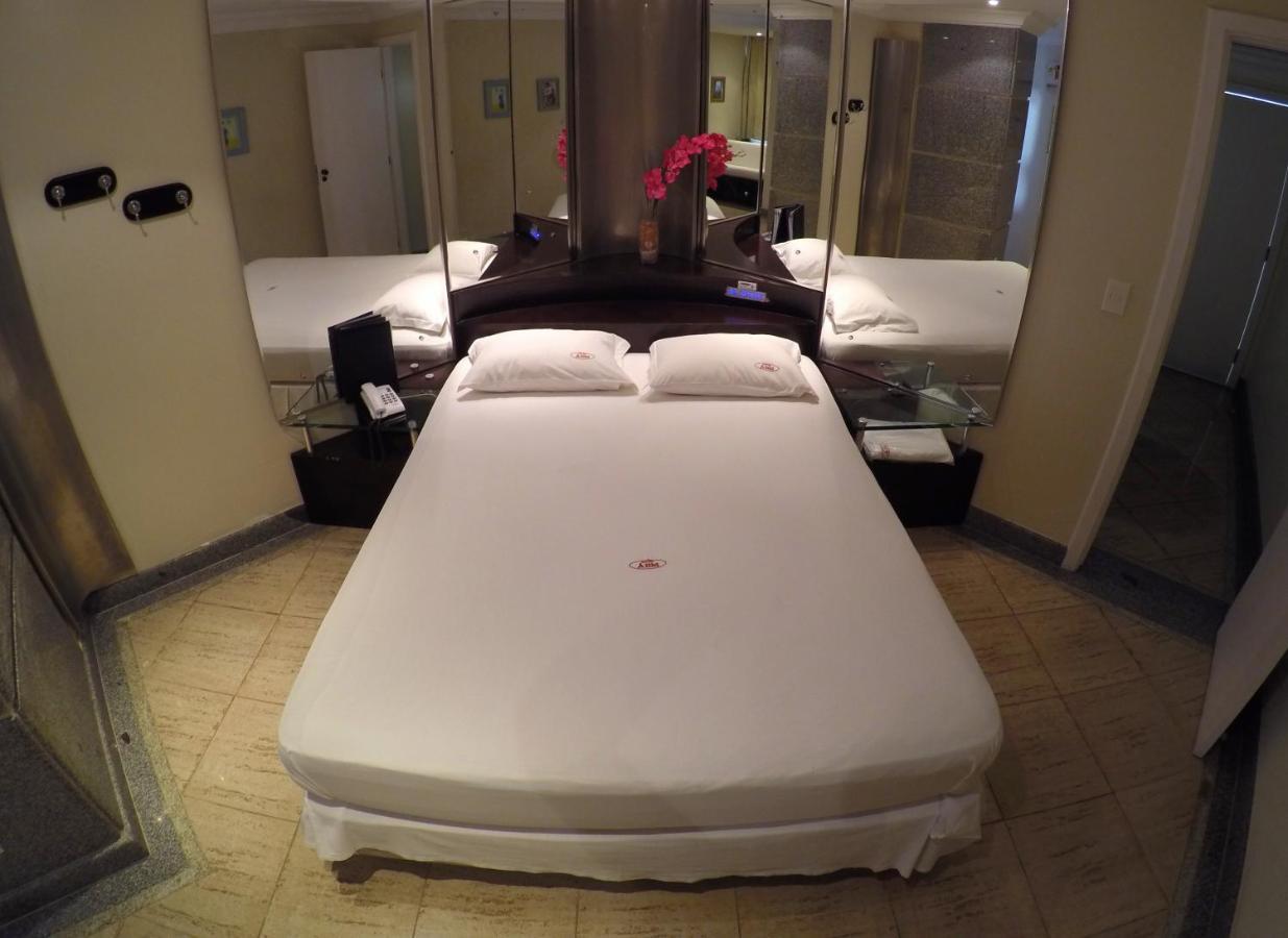 Motel Alibi (Adults Only) Salwador Zewnętrze zdjęcie